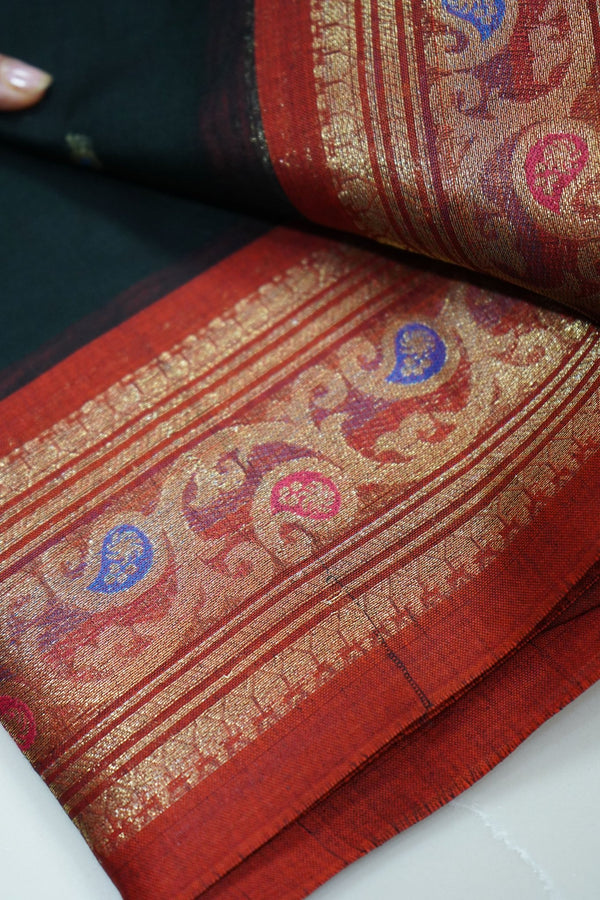 Midnight Heritage – Bengali Cotton with Zari Border - Thoranam Sarees