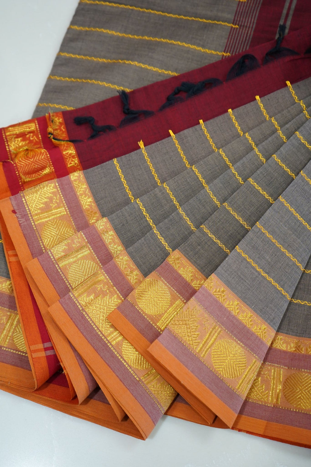 Regal Weave – Vedani Silk Saree - Thoranam Sarees